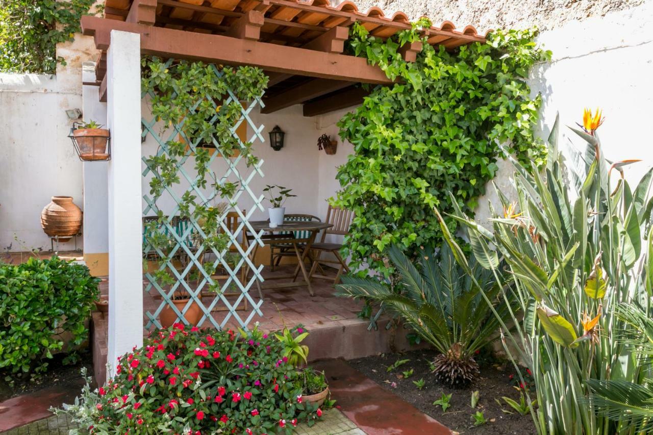 3 Marias Garden House B&B Lagos Exterior photo