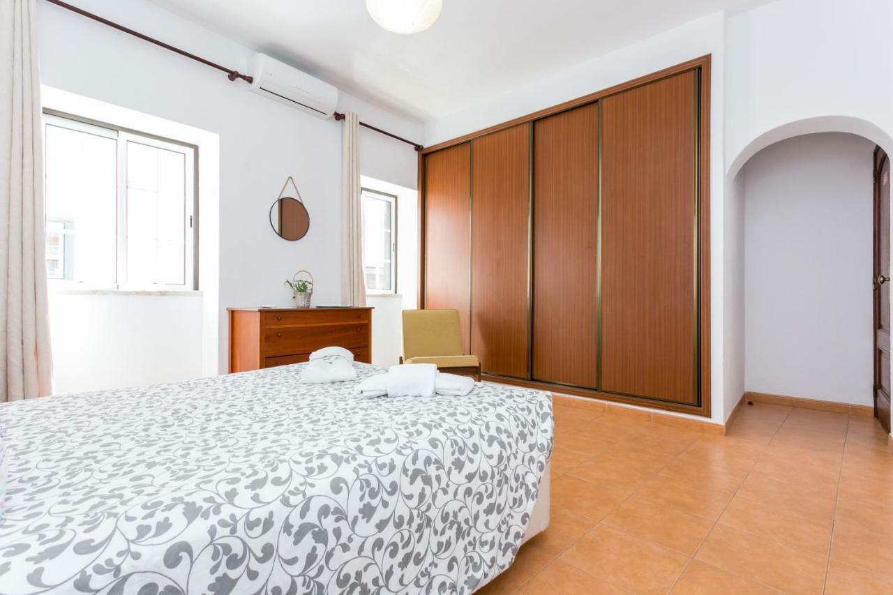 3 Marias Garden House B&B Lagos Exterior photo